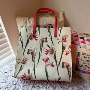 NWT Ted Baker London The Icon Floral Print Tote Bag